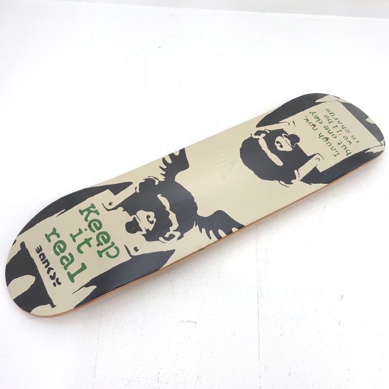 【新品】バンクシー スケートデッキ Laugh now Skateboard 新品】バンクシー スケートデッキ Laugh now Skateboard