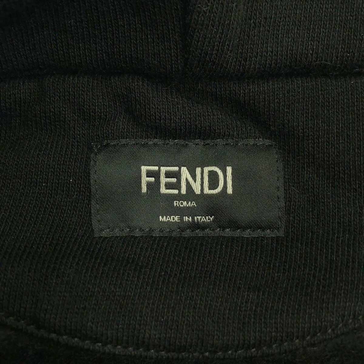 FENDI フェンディ ズッカロゴ プルオーバースウェットパーカー