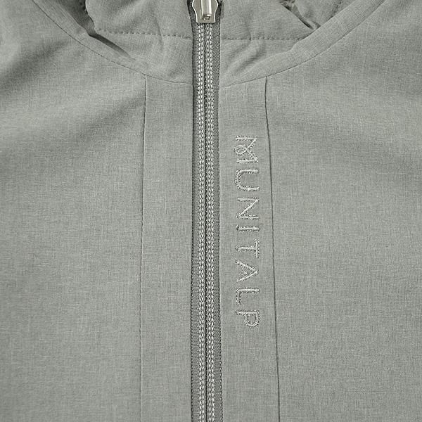 リバーシブルブルゾン