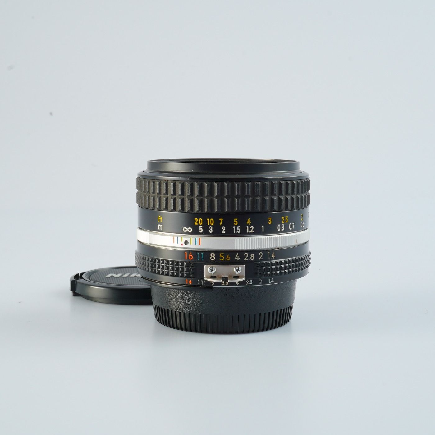 Nikon ニコン Ai-S NIKKOR 50mm F/1.4 単焦点レンズ - メルカリ