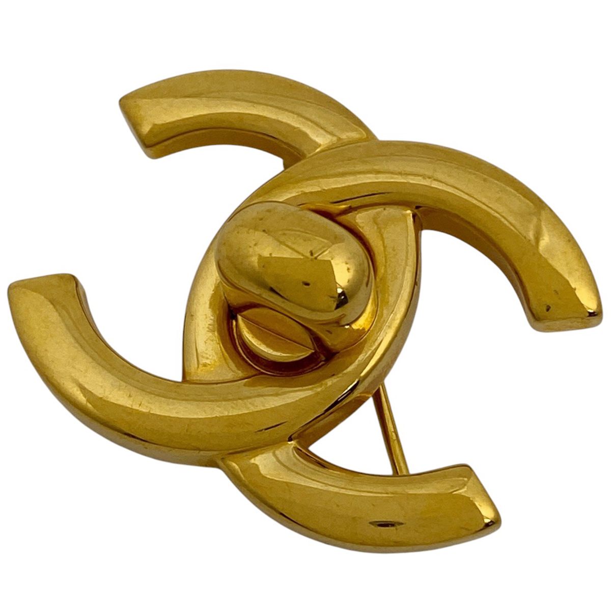 CHANEL ゴールド　ターンロックロゴ ブローチ　刻印あり CHANEL ゴールド ターンロックロゴ ブローチ 刻印あり シャネル