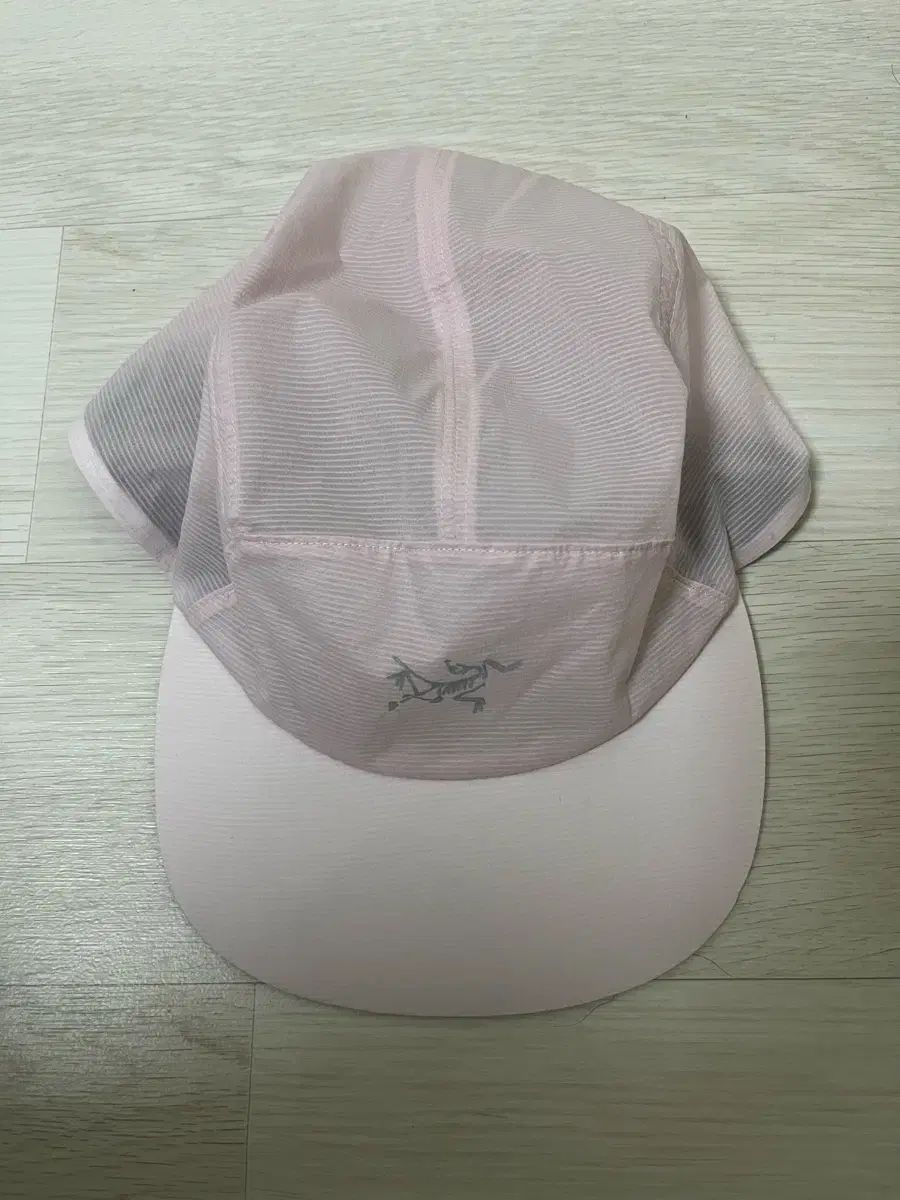 ARC TERYX アークテリクス ノバン Regular ブリムハット ピンク