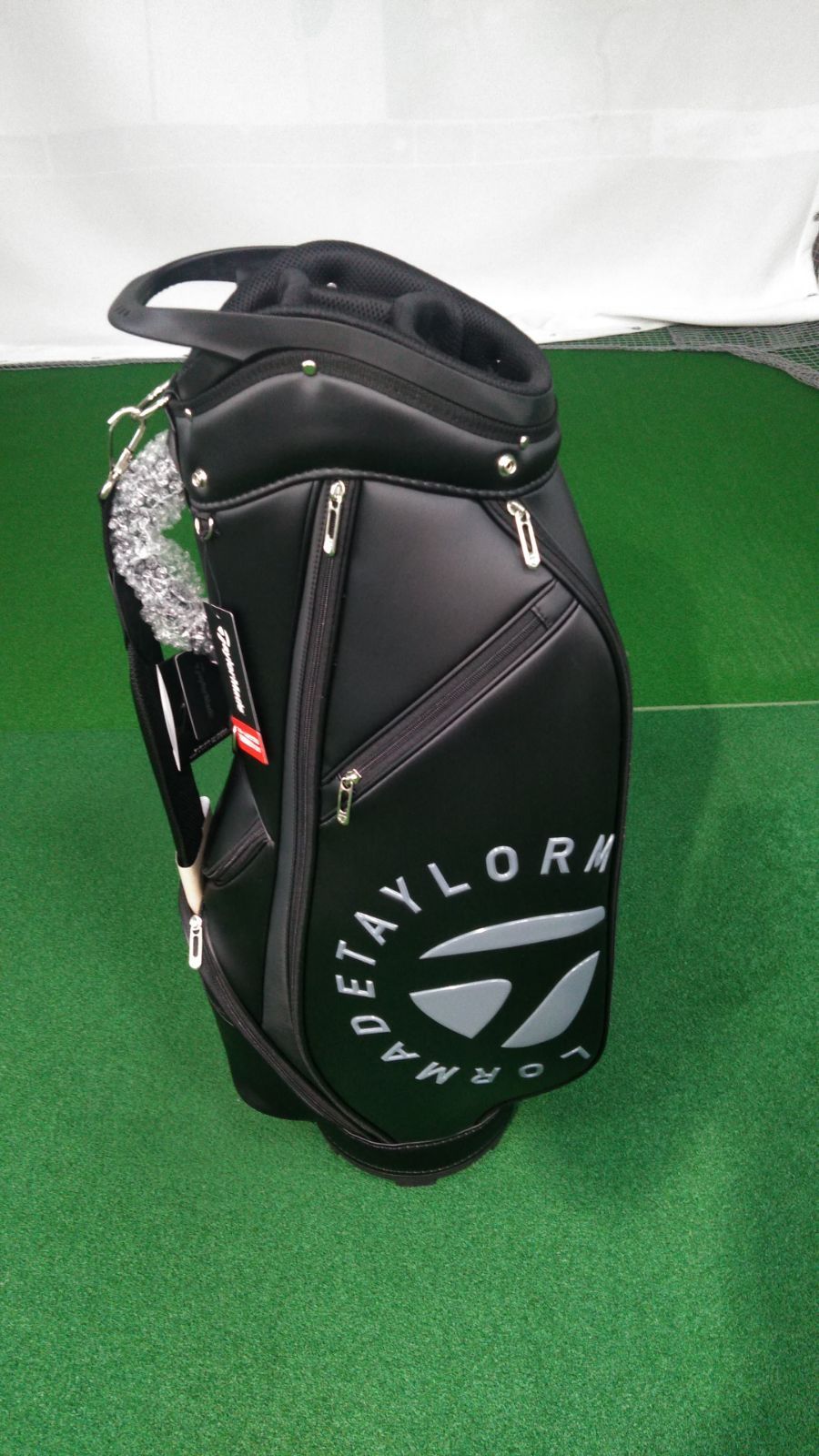 TaylorMade ゴルフバッグ UNO25 9.5型　新品未使用品 TaylorMade テーラーメイド サークルロゴ キャディバッグ 9.5型