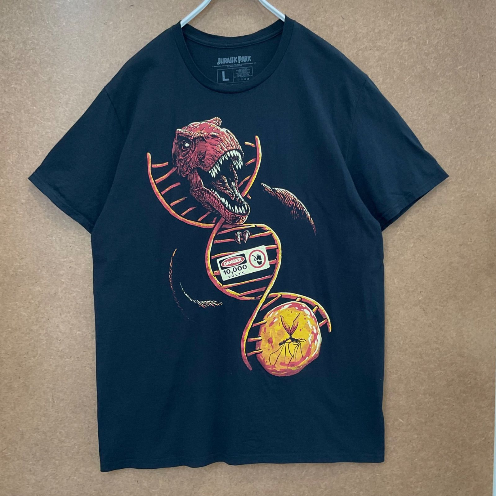 US古着 ジュラシックパークJURASSIC PARK DNA二重らせん 半袖tシャツ黒