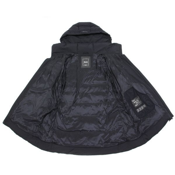 24AWモデル ヘルノ HERNO レディース Laminar ゴアテックス