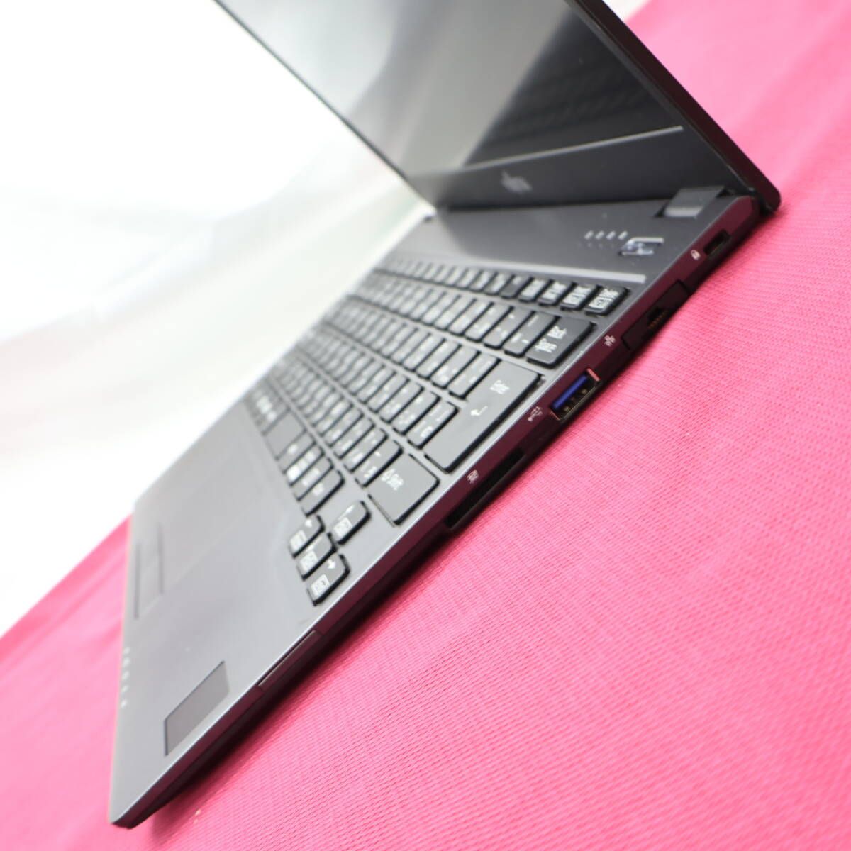 FUJITSU Notebook LIFEBOOK P727 - Fujitsu Hong Kong