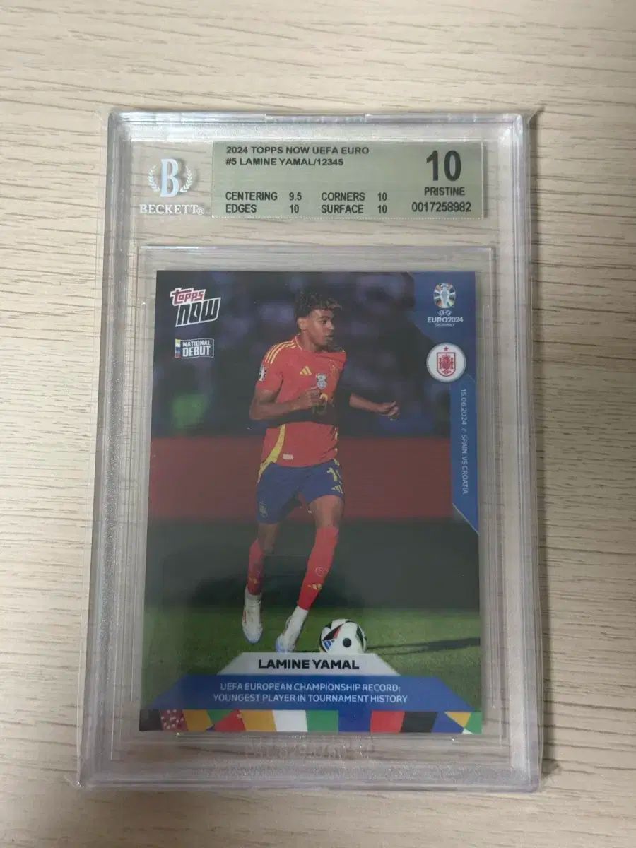 サッカーカード トップスノー ラミン ヤマル 韓国国家代表 ナショナル デビュー bgs10