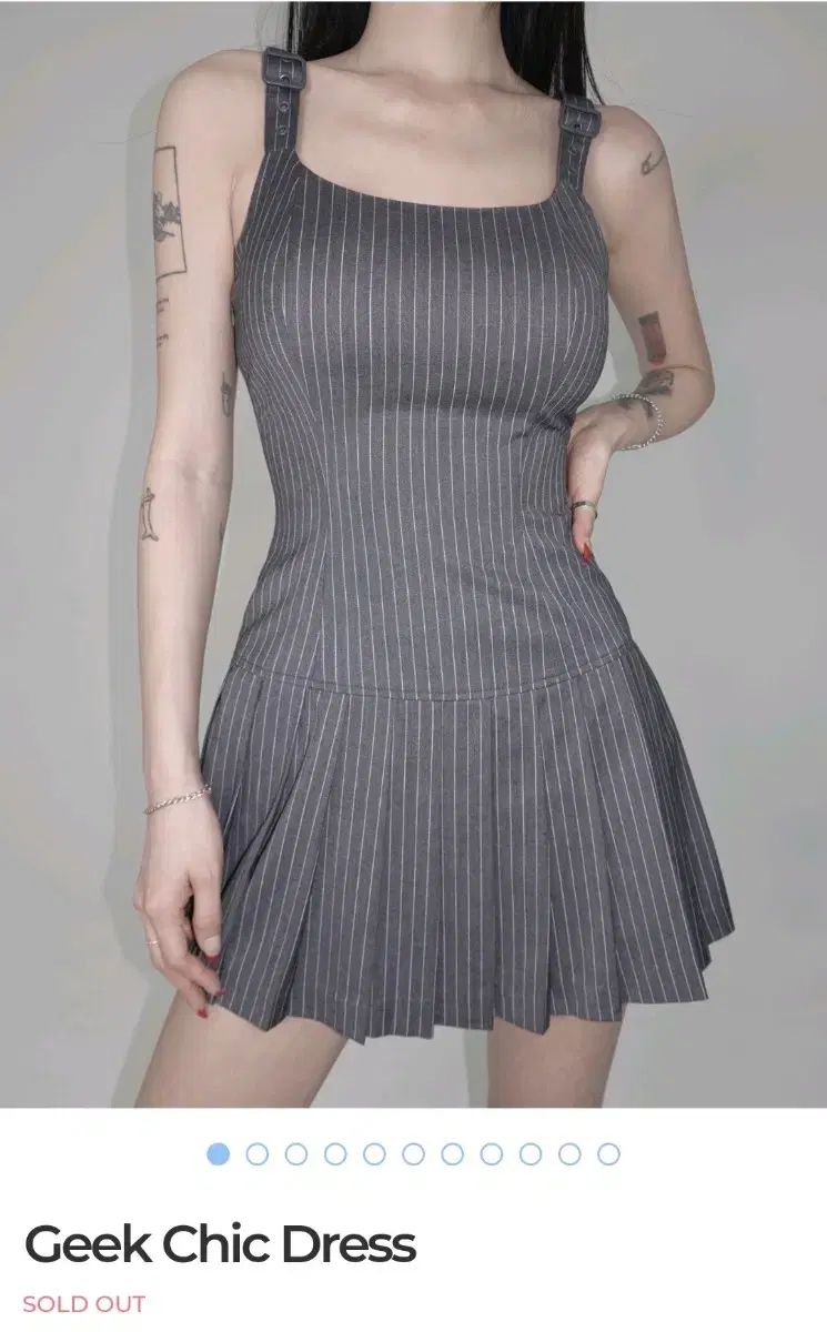 PALE JADE ペイルジェイド Geek Chic Dress こっけいなシック ワンピース