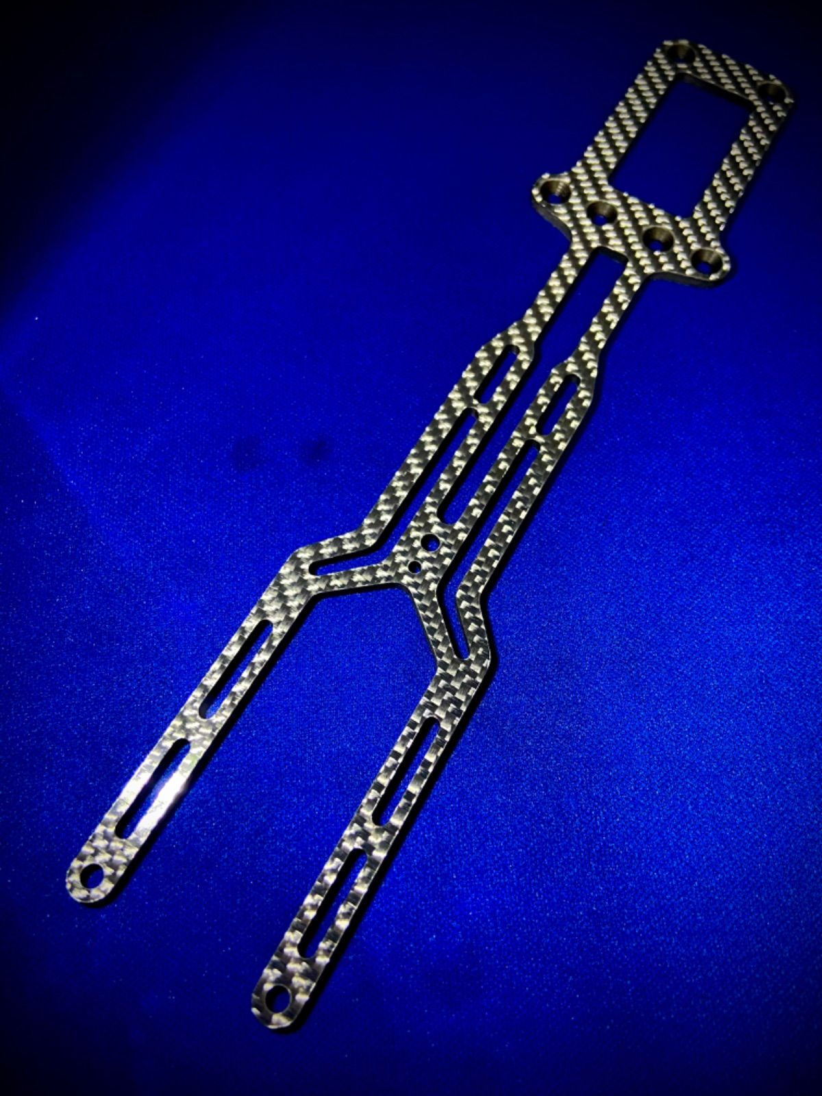 特注シルバー仕様 ヨコモYD-2ZX用 カーボンアッパーデッキ 蕨山Carbon