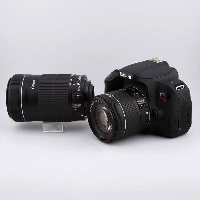 中古】(キヤノン) Canon EOS KISS X9 ダブルズームキツト ブラツク