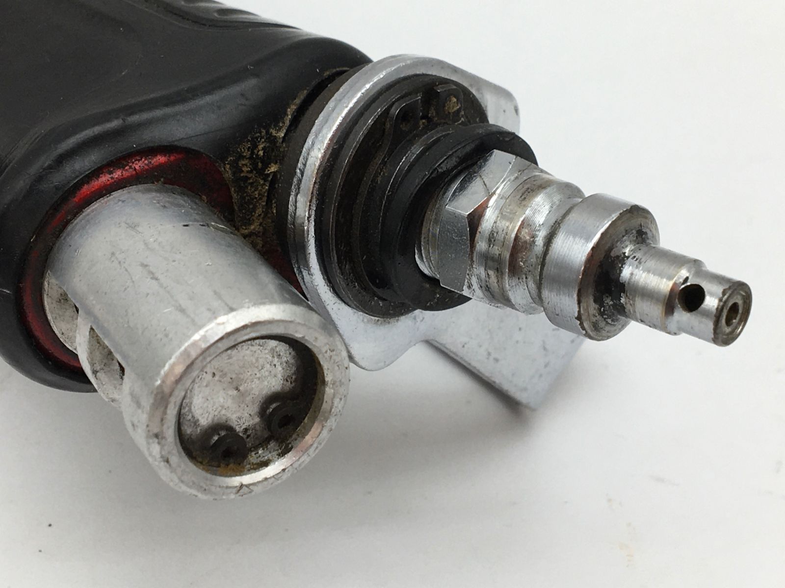 品 Makita|マキタ 高圧エアインパクトドライバ AD605H ITOGBOWF2LUQ エコツール知立店 M02 HRDEVELOPMENT_JP