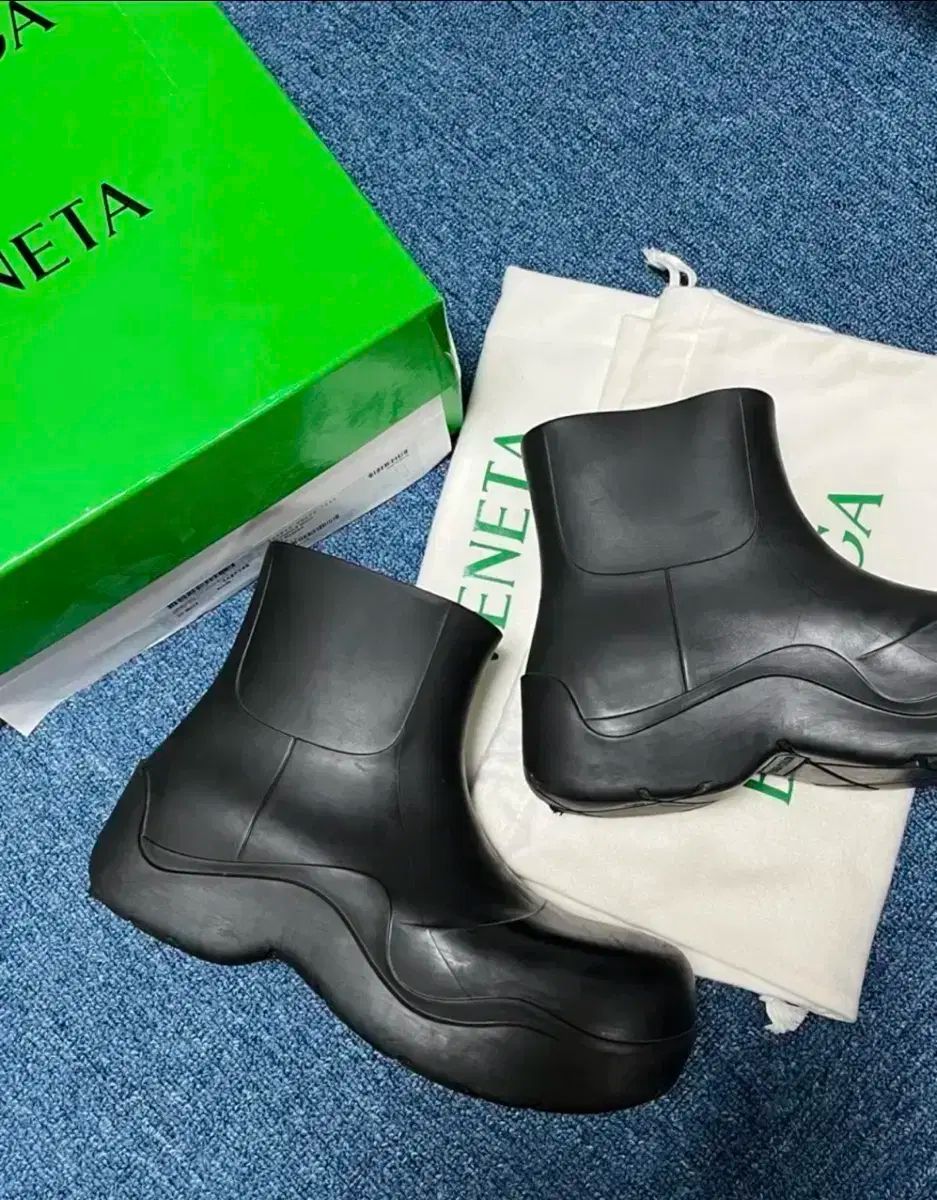 ボッテガヴェネタ パドルブーツ 37 ボッテガヴェネタパドルブーツ37