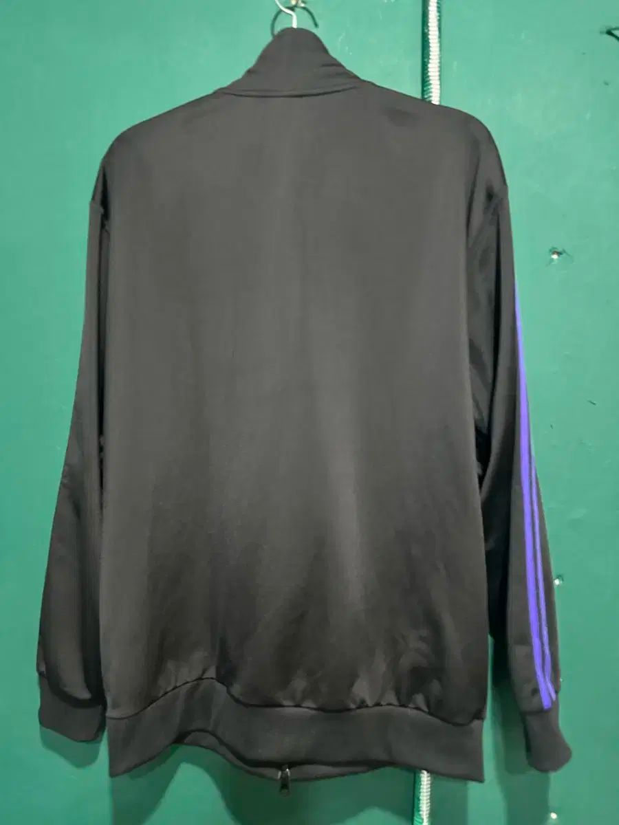 アディダス オーバーサイズ トラックジャージ PURPLE 105