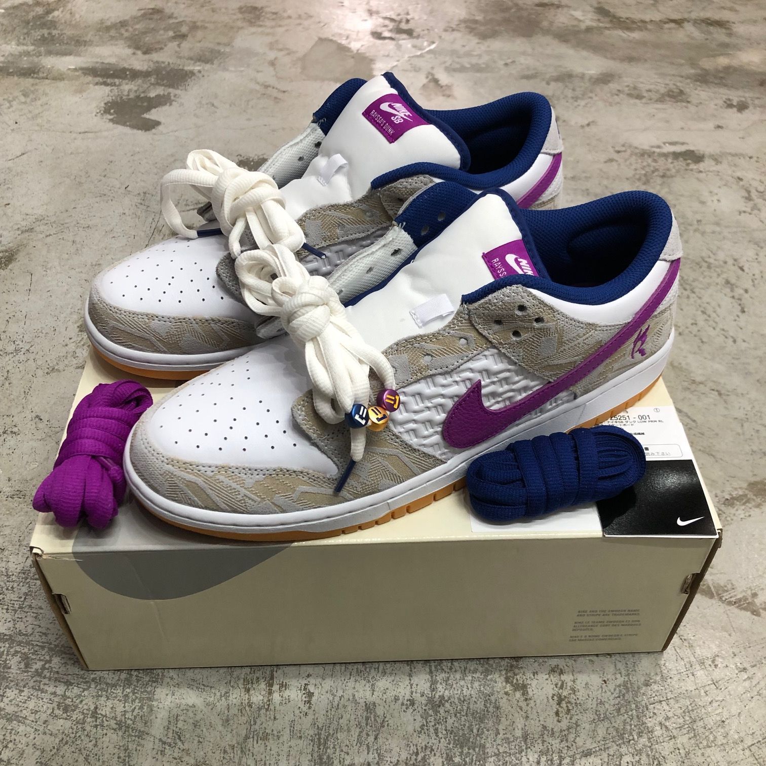 新品 Rayssa Leal Nike SB Dunk Low PRM Pure Platinum and Vivid Purple FZ5251-001 ライッサレアウ ダンク スニーカー ナイキ 30cm 73352A1