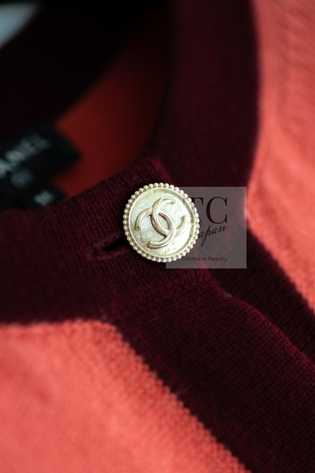 シャネル カーディガン CHANEL アプリコット プラム バイカラー ココ マーク ボタン カシミヤ ニット 超美品 36 CHANEL - シャネル カーディガン CHANEL アプリコット プラム