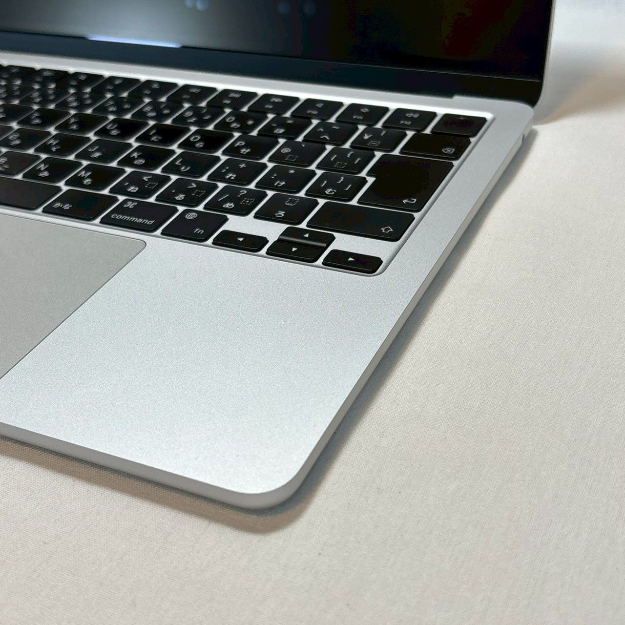 Apple MacBook Air M1 8GB 初期化済み　電池最大98% 美品】【電池最大容量98%】MacBook Air 13インチ M1チップ 【公式通販】