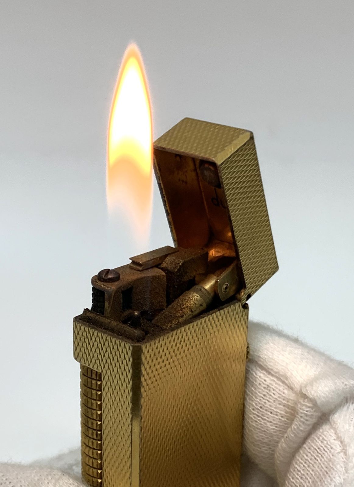 dunhill / ダンヒル：ローラー式 ガスライター ゴールドカラー
