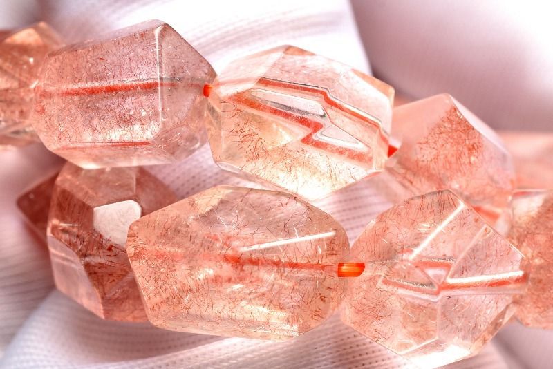 １点物 5A級高品質 形状 ストロベリークォーツ レピドクロサイトインクォーツ 8-12.5x5.5-10.5mm 原石カット ブレスレット パワーストーン 天然石 _MA8048