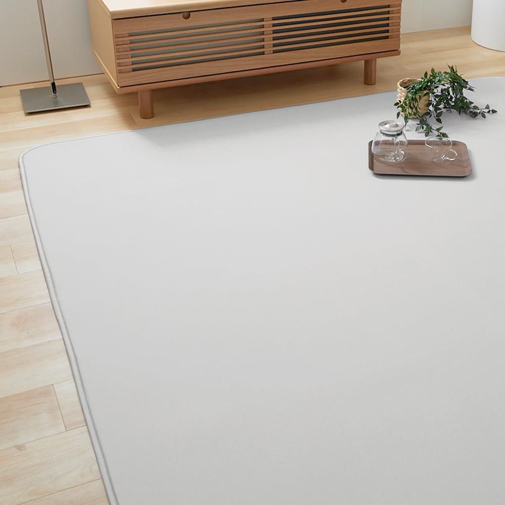 【迅速発送】アイリスプラザ 厚み2センチのひんやり冷たい接触冷感ラグ 夏用 ラグマット Q-max0.448 節電対策 洗える ラグ 防菌防臭加工 速乾加工 滑り止め付き 夏 夏用 夏用ラグ 冷感ラグ 夏用 冷感 ひんやり 涼しい ひんやり クール 厚さ2セン