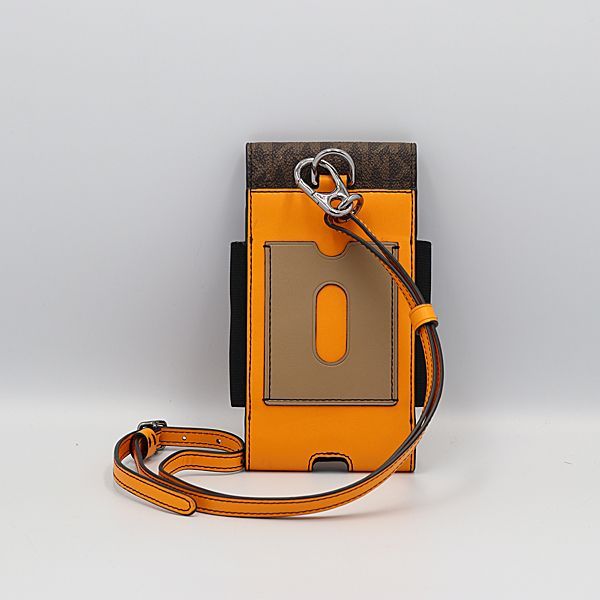 美品 マイケルコース スマホショルダーバック/ウエストポーチ ブラウン 