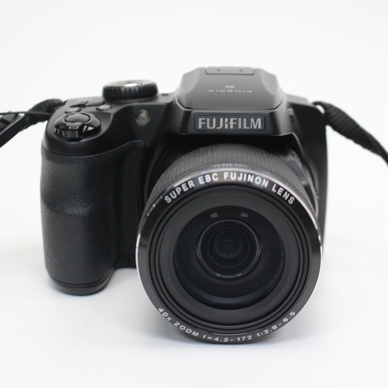 153)【美品】FUJIFILM FINEPIX S8200 コンパクト デジタルカメラ