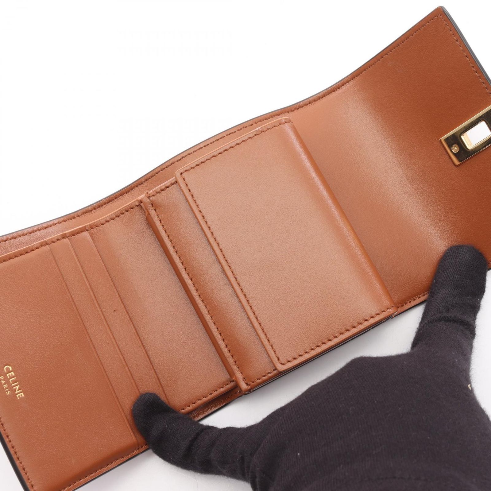 CELINE セリーヌ スモール トリフォールドウォレット 16 セーズ CELINE セリーヌ スモール トリフォールドウォレット 16 セーズ