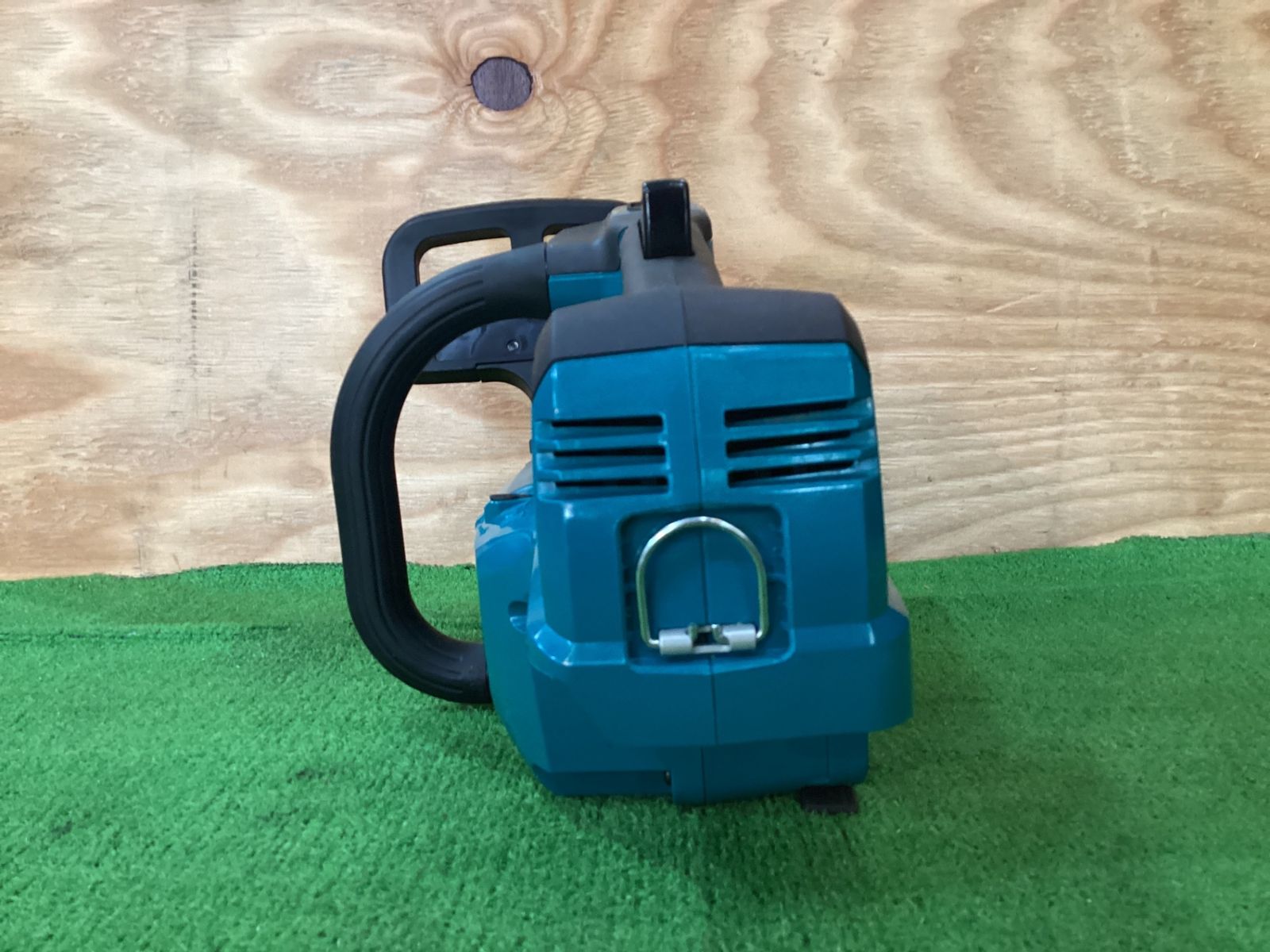 マキタ MUC009G 充電式チェーンソー 現状品 有 取説有 ケ-147 HRDEVELOPMENT_JP