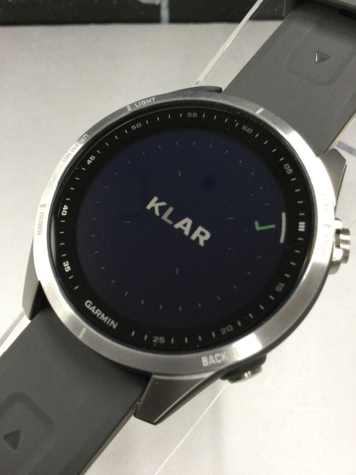 GARMIN ガーミン fenix 7S Silver / Graphite 010-02539-04 - メルカリ