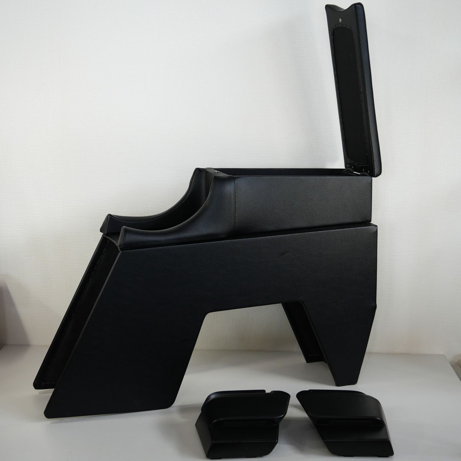 IM トヨタ ヴォクシー ノア 90系 社外品 センターコンソールボックス サイドボックス 3点セット 現状品 DECORATOM_COM_BR