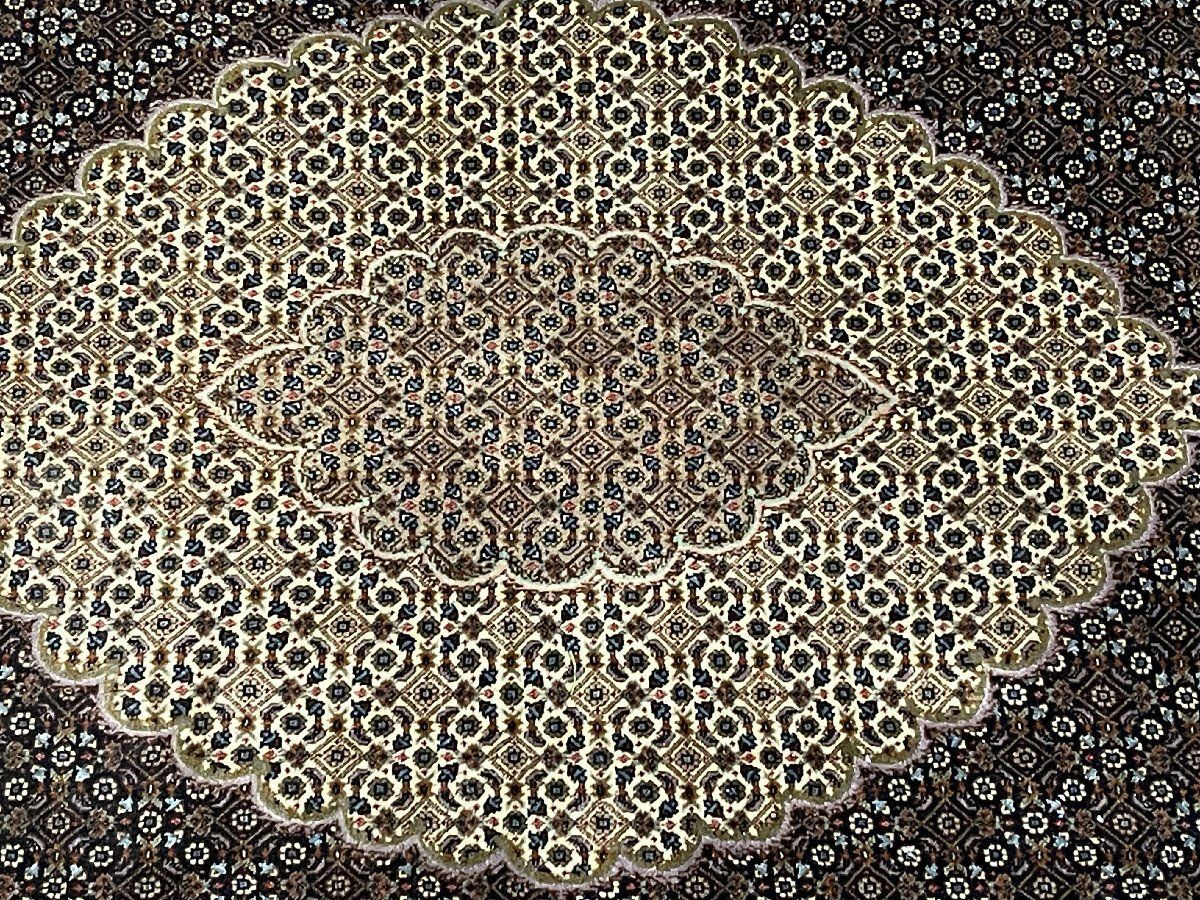 マヒ柄 カーペット