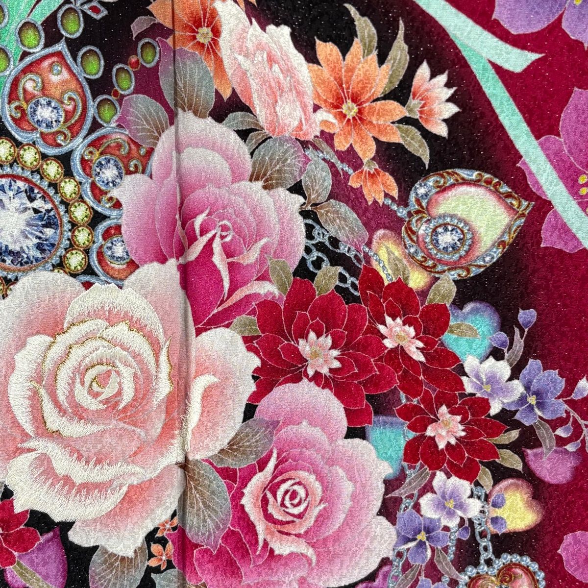 振袖 身丈165.5cm 裄丈68.5cm L 袷 薔薇 宝石 銀通し 刺繍 黒