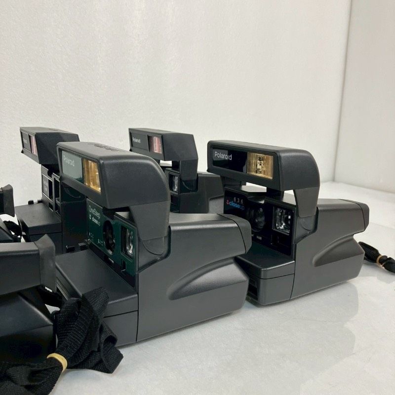 インスタントカメラ