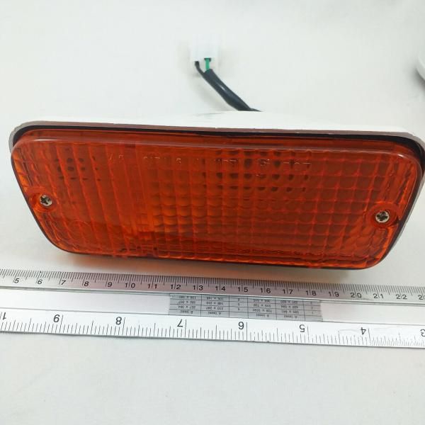 トヨタ純正新品カローラ スプリンター レビン トレノ TE71 AE70 KE73G ウインカー 右 ターンシグナル