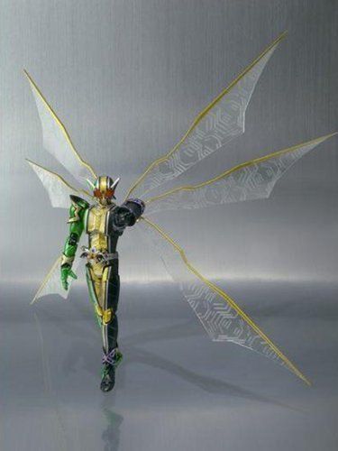 BANDAI S.H.フィギュアーツ 仮面ライダーW(ダブル) サイクロンジョーカーゴールドエクストリーム（魂ウェブ限定） 