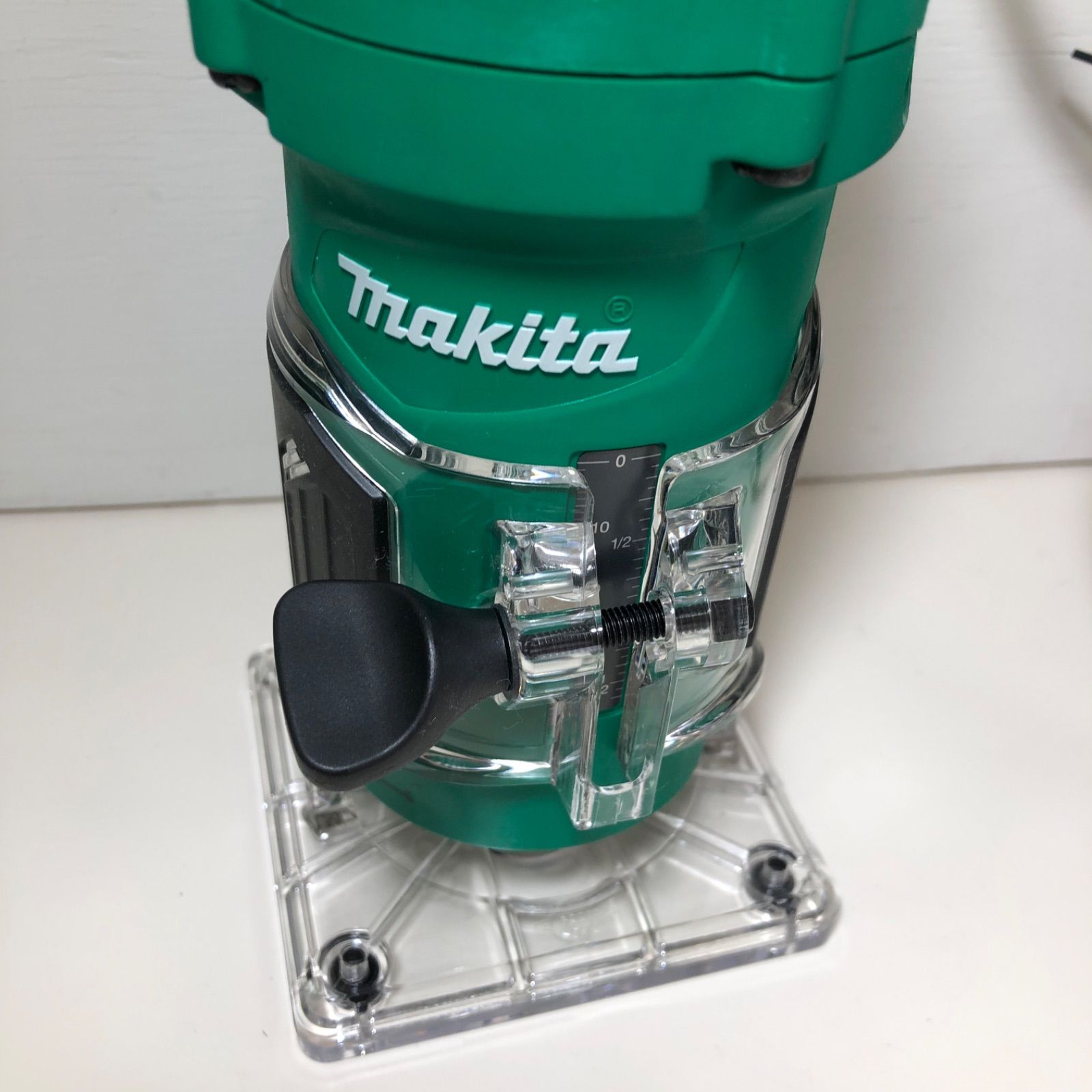マタハリ ☆makita マキタ トリマ M373 箱入り ☆ - メルカリ