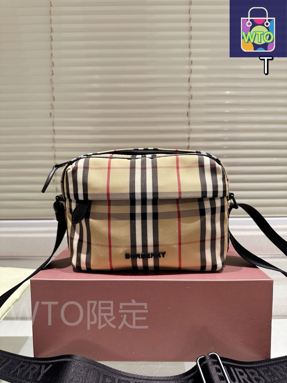 BURBERRY バーバリー 折り財布 チェック柄 ベージュ系 8086005