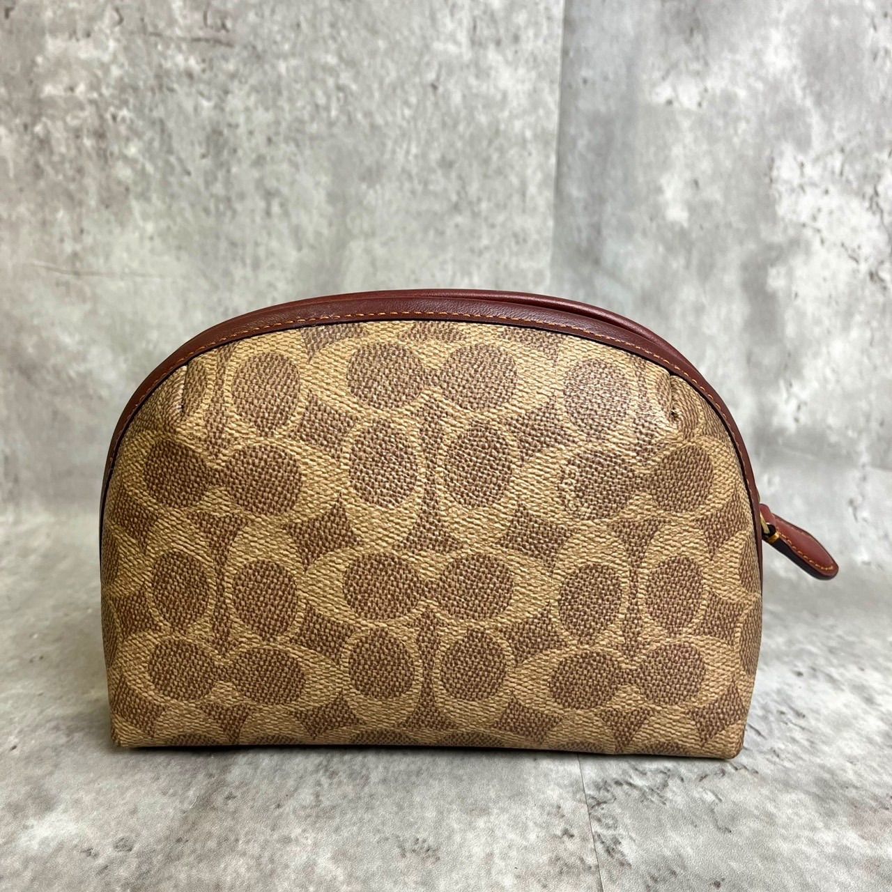 ✨良品✨ COACH コーチ 化粧ポーチ バニティバッグ シグネチャー 総柄