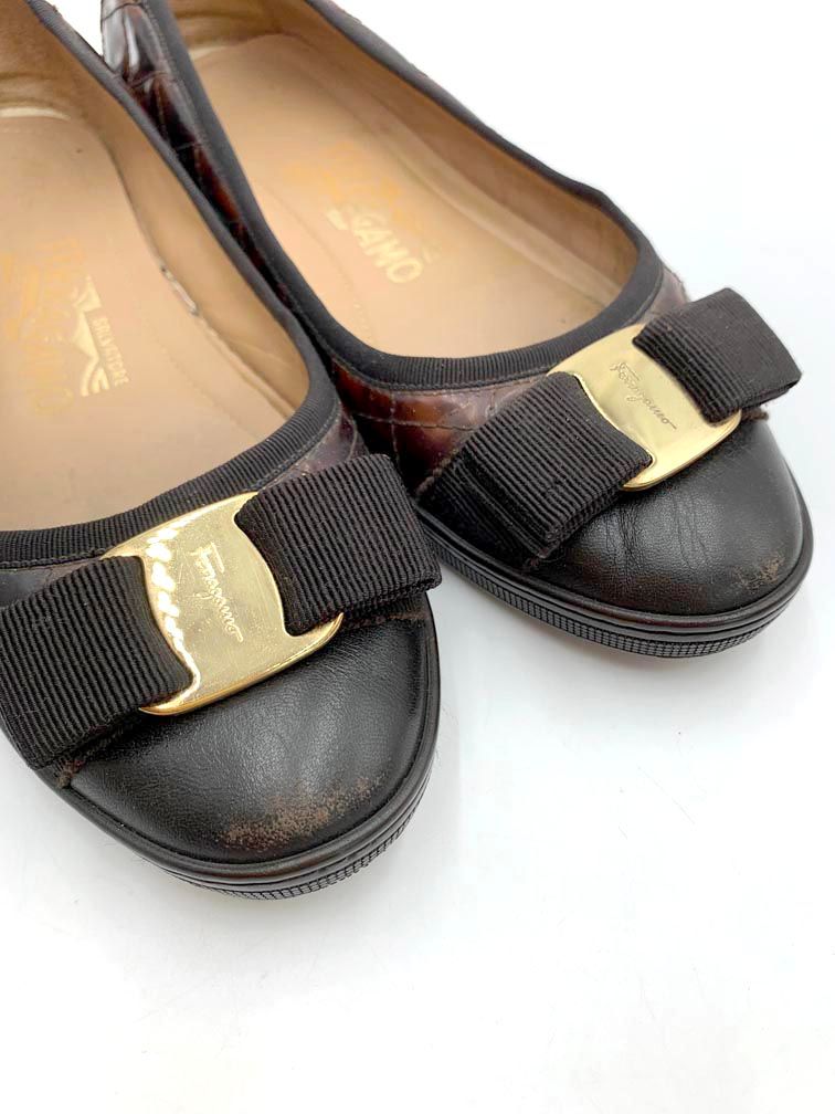 フェラガモ　FERRAGAMO フラットシューズ　リボン　 レザー　キルティング Salvatore Ferragamo サルヴァトーレフェラガモ キルティング
