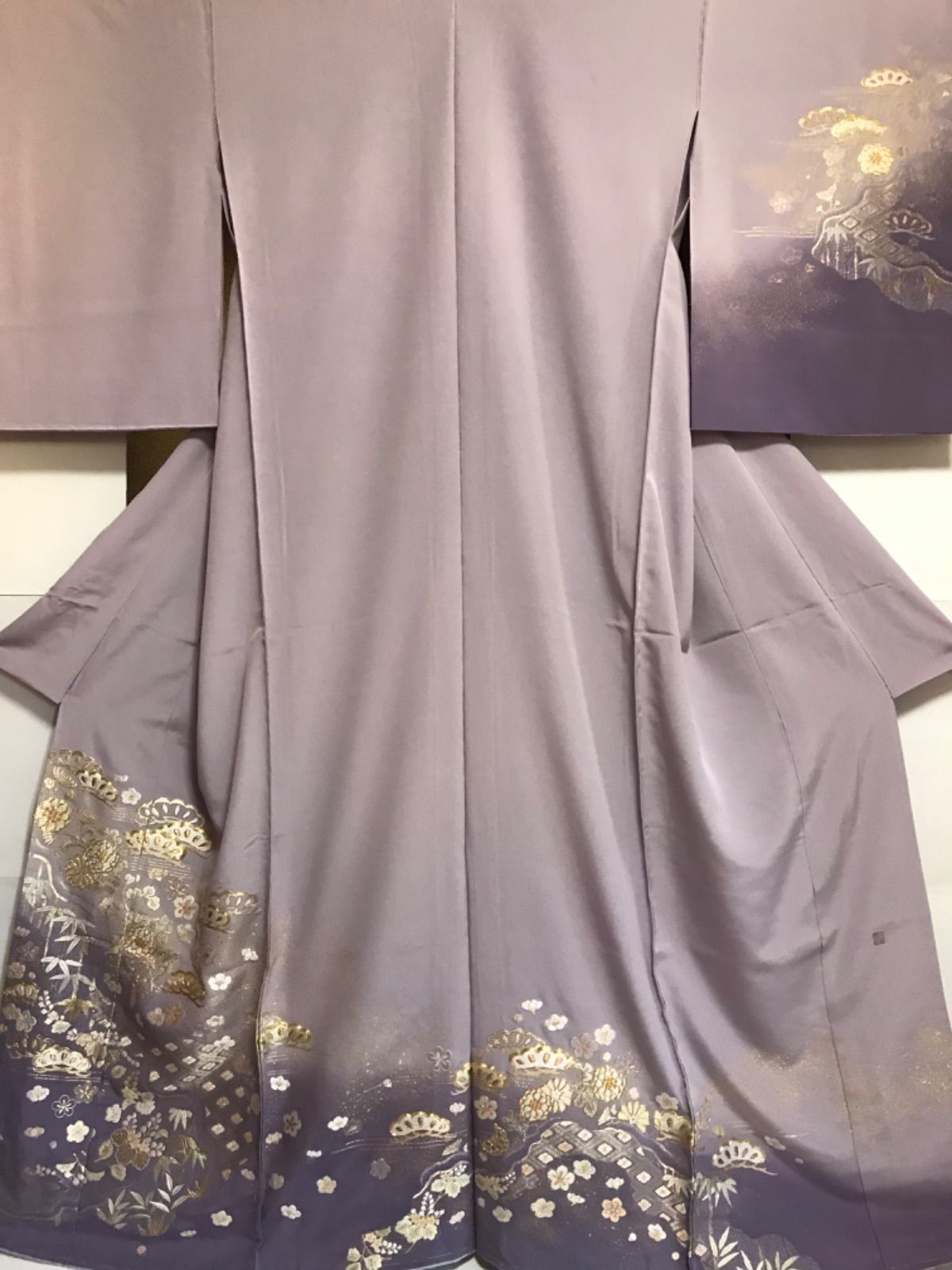 No.50山口美術織物訪問着&色留袖[織刺繍併用] 両袖付き[無地　柄]松竹梅 No.50山口美術織物訪問着&色留袖[織刺繍併用] 両袖付き[無地柄