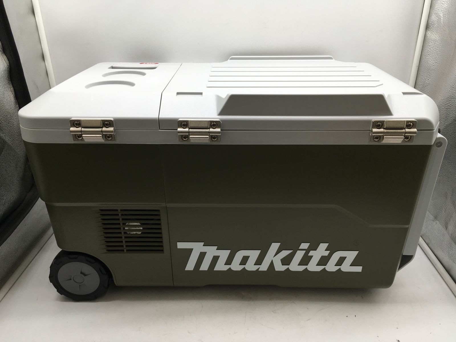 未使用品】makita マキタ CW001G 充電式保冷温庫 40Vmax マキタ 未使用品】makita マキタ CW001G 充電式保冷温庫 40Vmax マキタ