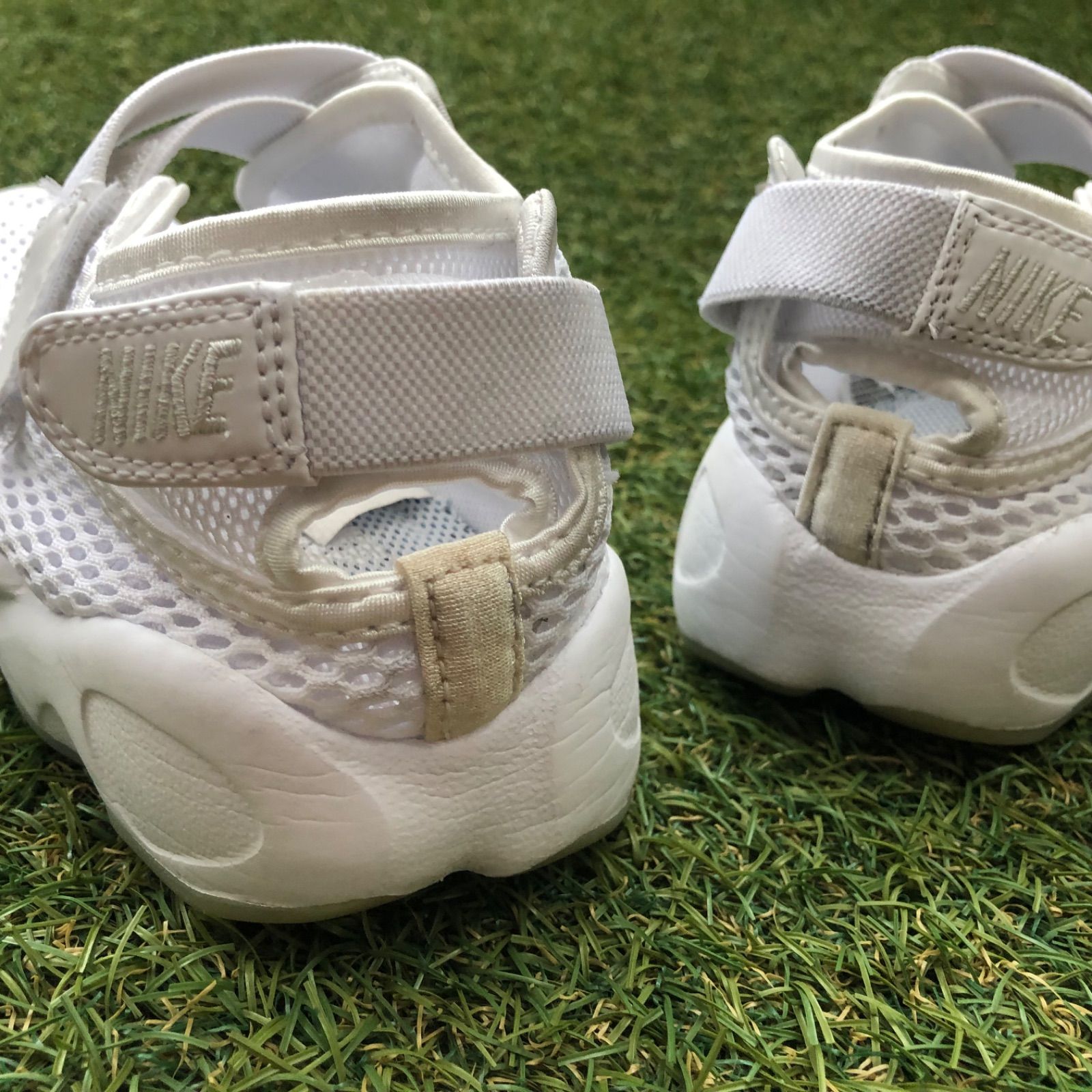 美品24 NIKE AIR RIFT BRナイキ エアリフトブリーズ HT695