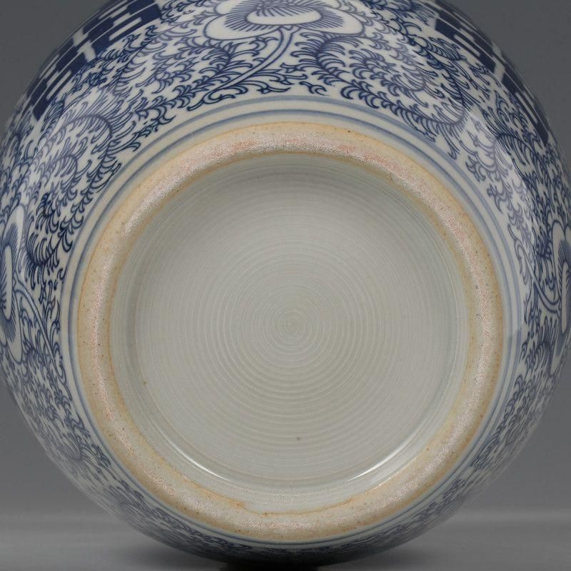 青花喜の字 景徳鎮 陶磁器 装飾品 工芸品 美術品 置物 冬瓜の壺
