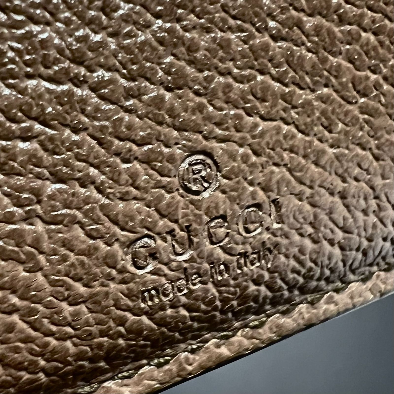 GUCCI／グッチ 625703 GGスプリーム オフディア シェリーライン