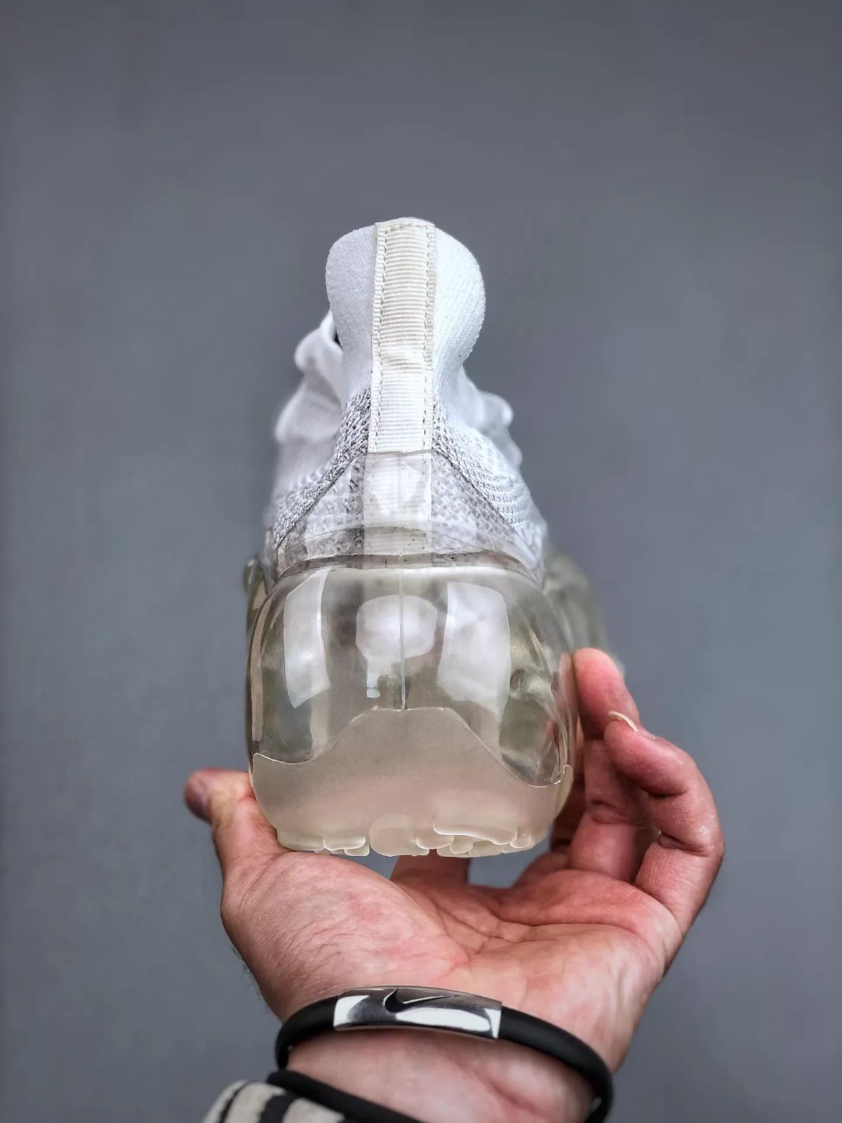 【緊急大幅値下げ！】 grounds グラウンズ スニーカー シンプル カジュアルシューズ レディース ホワイト ♥ 期間限定割引40%！