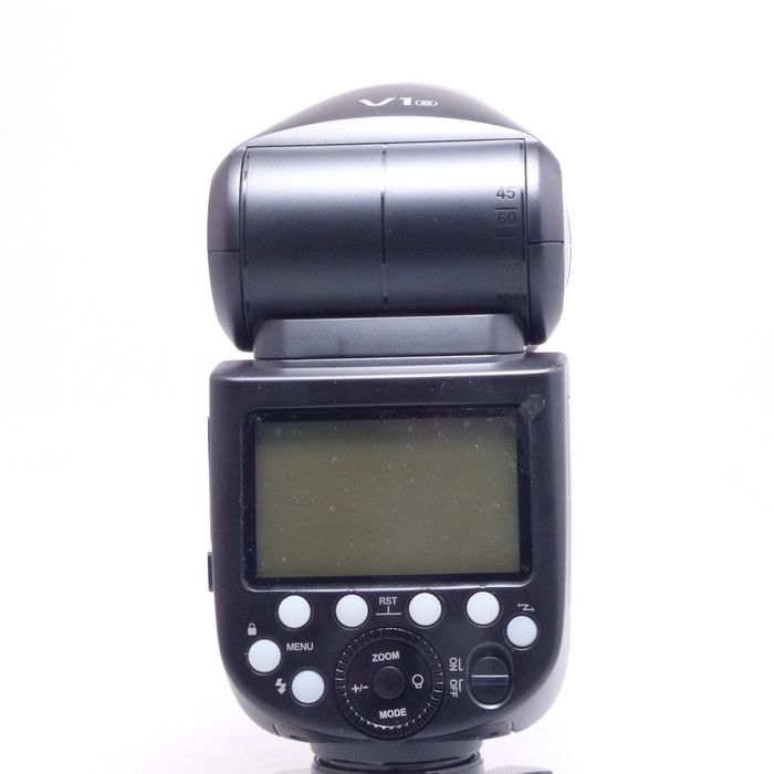 GODOX V1