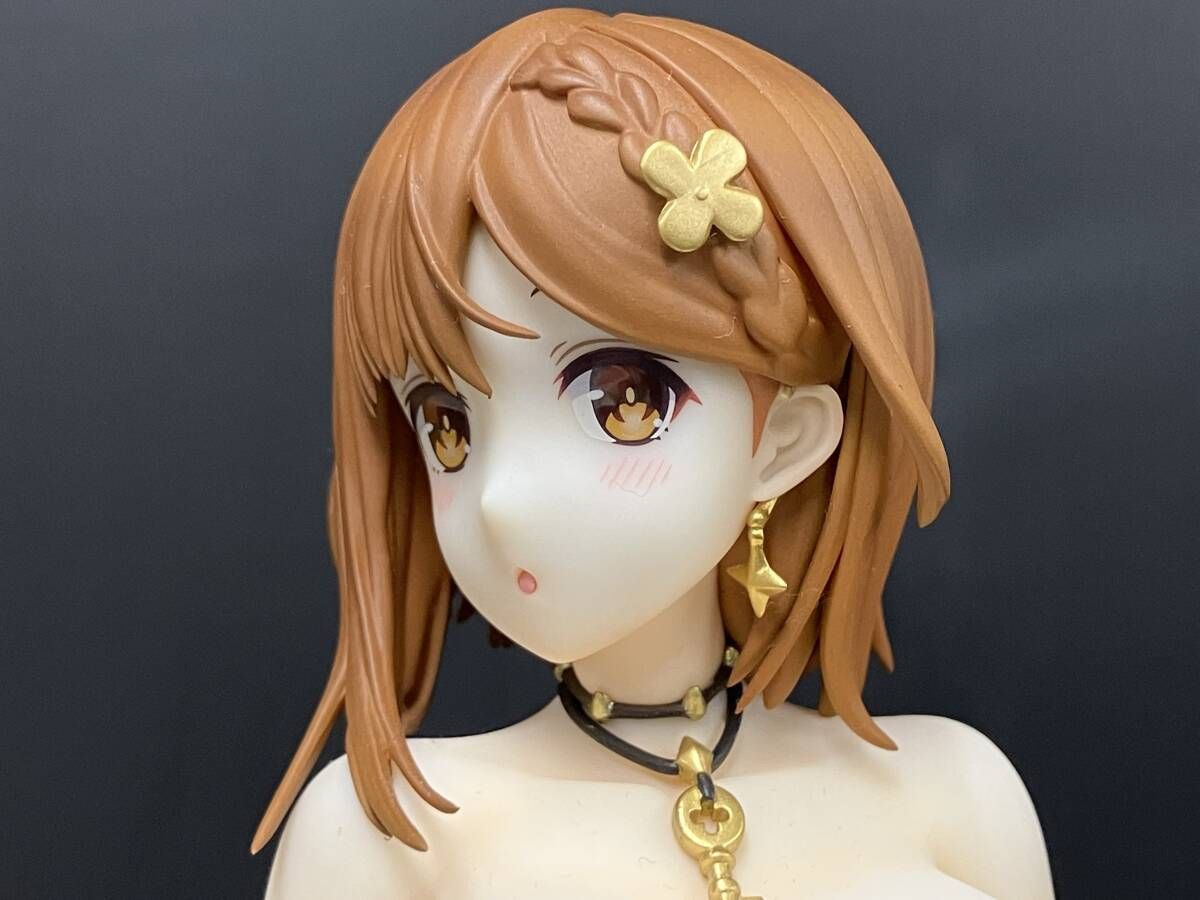 開封済み キューズQ ライザ(ライザリン・シュタウト) お着替え