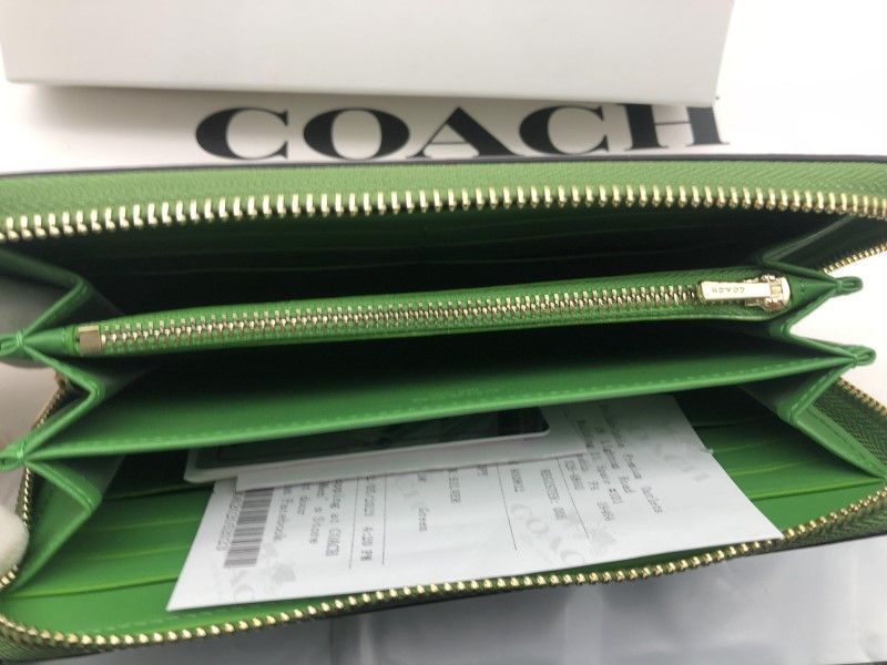 新品未使用 COACHコーチ 長財布ラウンドファスナー グリーン 緑C4452