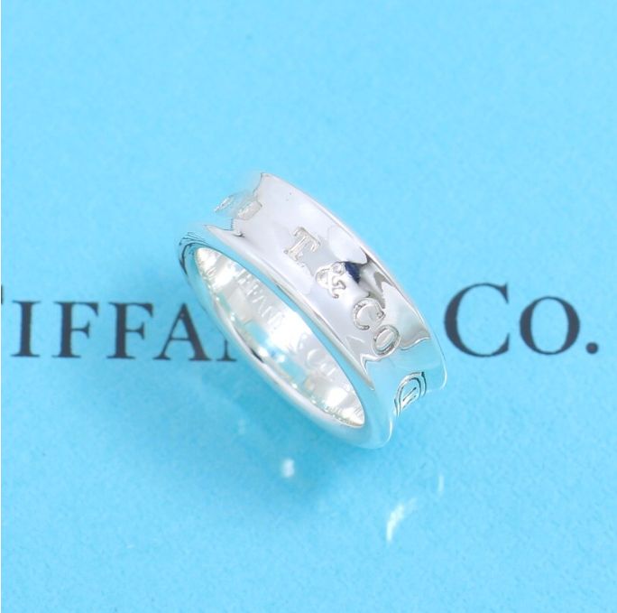 ティファニー　ナローリング　指輪　11号 11号【TIFFANY&Co./ティファニー】 リング・指輪 Tナローリング