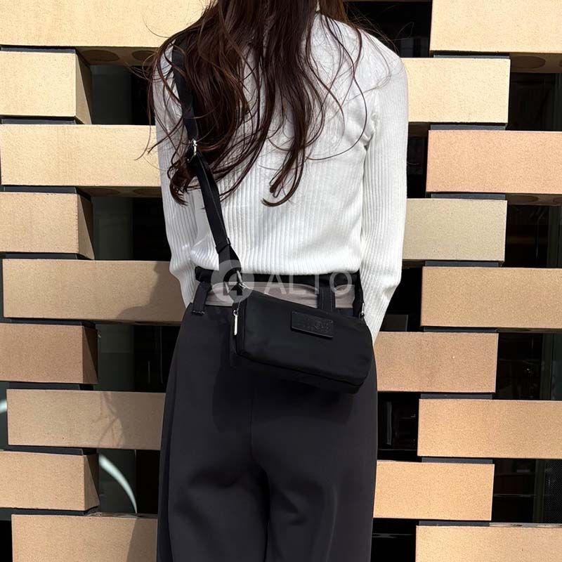 2025春夏物モデル】MM6 Maison Margiela エムエムシックス 2025春夏物モデル】MM6 Maison Margiela エムエムシックス