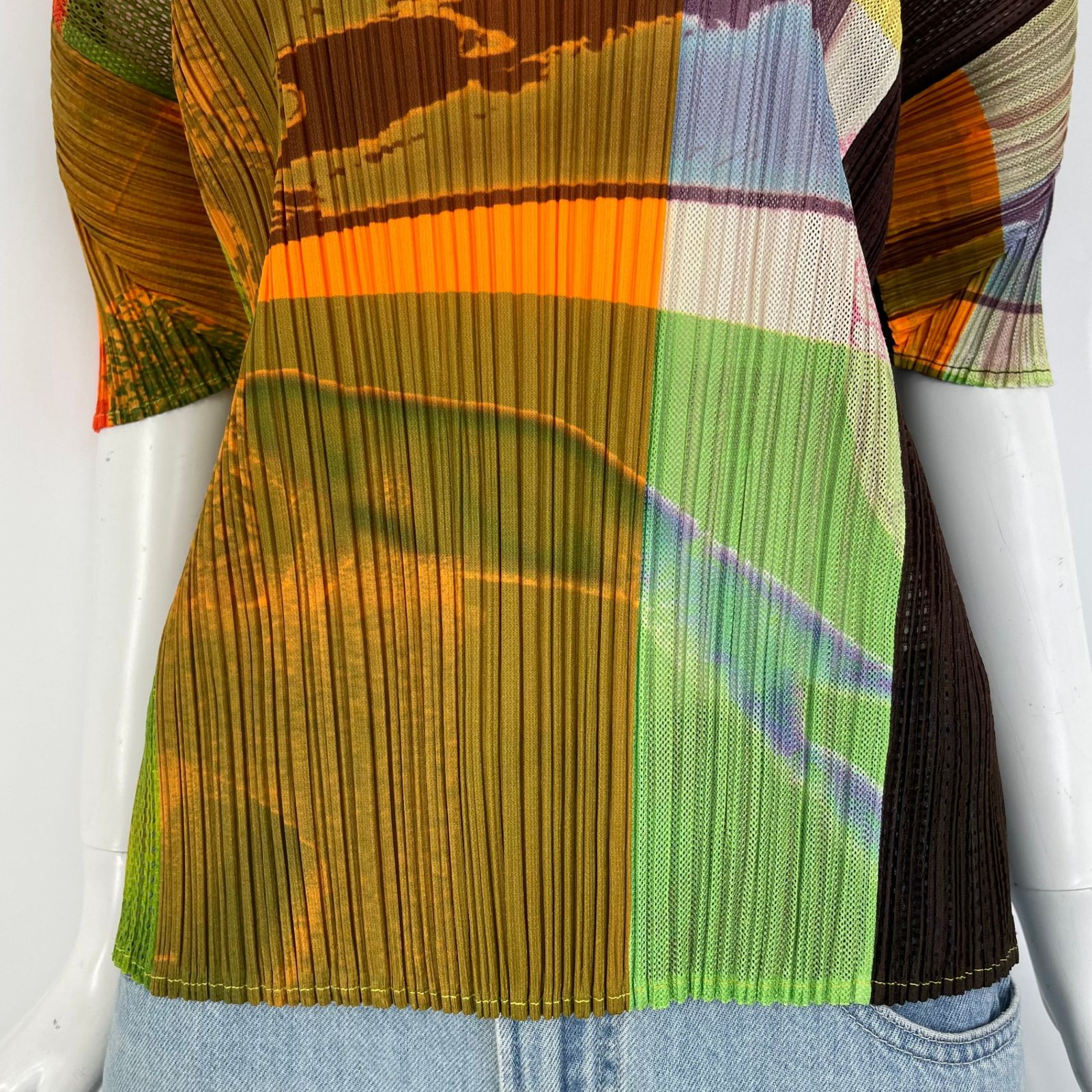 【未使用に近い】 プリーツプリーズ 半袖シャツ カットソー 3 レア 希少 極美品 ISSEY MIYAKE イッセイミヤケ PLEATS PLEASE